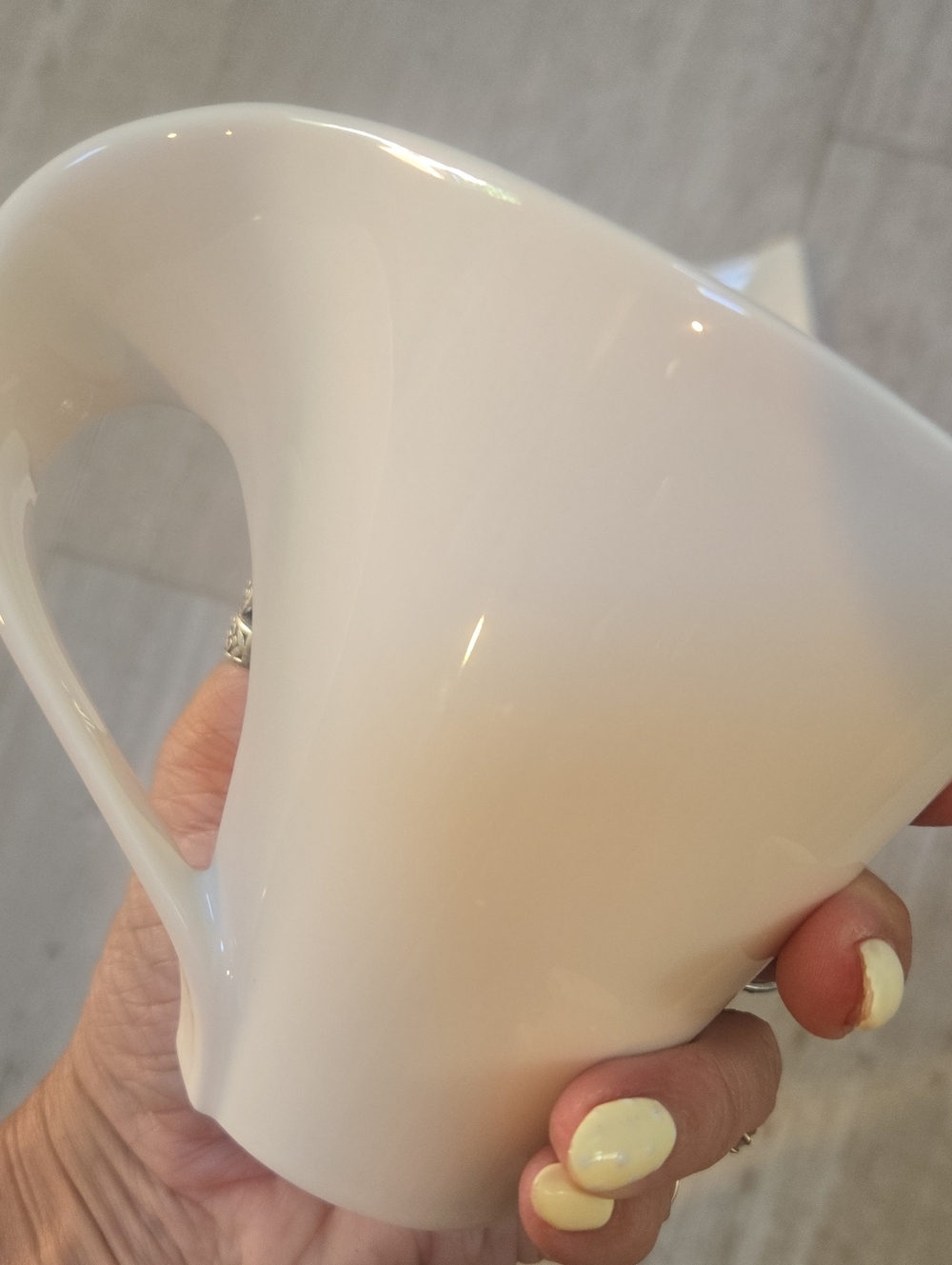 Villeroy & Boch Premium Porcelain New Wave Mug Plate Set - Picture 5 of 8